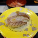 廻る富山湾 すし玉 - ゲソ。黄色い皿は162円