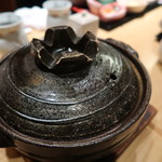 帰燕 - ご飯の入った土鍋
