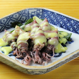 In addition to the seasonal obanzai that changes daily, there are also side dishes that allow you to enjoy delicacies.