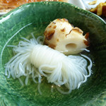 こんぶや - しょうが焼きについているおでん