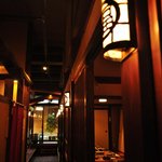 Kitayoshi - 2階は全て個室になっているので、プライベートでゆったりお食事をお楽しみ下さい
