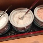 とんかつ檍 - お塩三兄弟