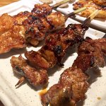 てけてけ - まちがえてタレでタンじゃった焼き鳥、ニンニク臭くて食べれませんでした