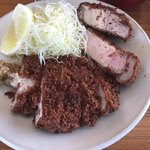 山本ロース - 上ロースと右の２つはリブロース