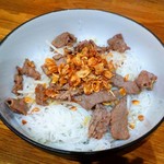 Bun Cha - 料理写真:Southern Beef Noodle