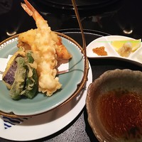 KATO'S DINING & BAR - 