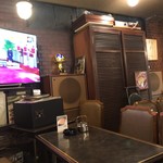 ビギン - 店内