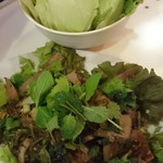 バーン・タム - 