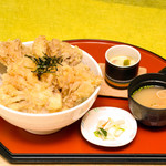 レストラン雪国 - 人気★まいたけ天ぷらをふんだんに乗せた天丼