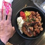 炭火焼居酒屋龍王 - 焼鳥丼のサイズの参考までに