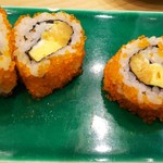 築地寿司清 - 玉子、たくあん、トビッコ巻き