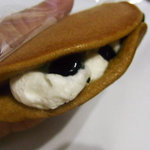 Kurofune - 黒宝。濃厚クリームと黒豆がおいしい！