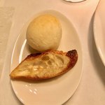 シェ・ブラウゼ - パン