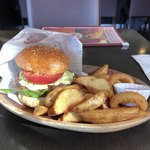 アメリカンダイナー モンスターハウス - アボカドバーガー♪