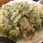 イースト・ロード - 山菜の天ぷら