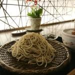 蕎麦 伊呂波 - ざるそば700円+大盛り300円