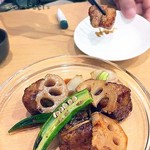 小皿中華 O-CHAI - トロトロ角煮の黒酢酢豚