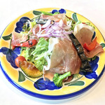 トラットリアボッソ - 贅沢サラダランチ（1,000円）の生ハムのせ贅沢サラダ
