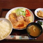 越路 - 生姜焼き定食