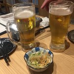 Oiru Shokku - 2018年4月。お通しと生ビール。