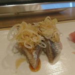 大天寿司 - イワシ握り