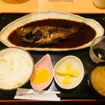 魚屋あらまさ - 日替わり定食 そいの煮付け