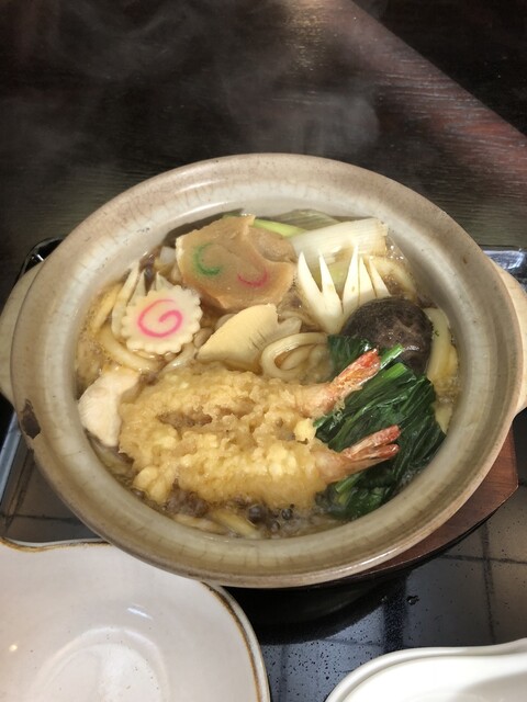 老舗蕎麦屋でいただく 鍋焼きうどん By Manekuneko 神田まつや 本店 かんだまつや 淡路町 そば 食べログ