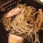 品川甚作本店 - すみれ風醤油ラーメン