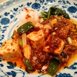 飄香 麻布十番本店 - 豆腐とサメコラーゲンの麻辣煮込み