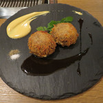 お肉屋 けいすけ 三男坊 - けいすけ風ビーフシチューコロッケ