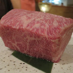 お肉屋 けいすけ 三男坊 - 高森和牛の極上塊焼き