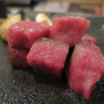 お肉屋 けいすけ 三男坊 - 高森和牛の極上塊焼き