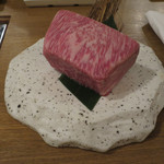 お肉屋 けいすけ 三男坊 - 高森和牛の極上塊焼き