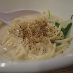 お肉屋 けいすけ 三男坊 - 〆の牛骨ラーメン