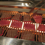 お肉屋 けいすけ 三男坊 - 日のお肉三種盛り（コウサンカク、ミズジ、マルカワ）