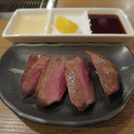 お肉屋 けいすけ 三男坊 - 厚切り牛タン