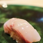 伊藤家のつぼ - イシダイの握り