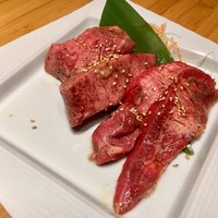 焼肉トラジ 京橋店 - タン二種