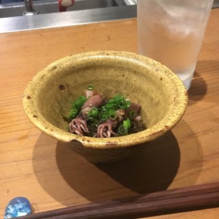 一八 - 料理写真:お通し、ホタルイカともずく！