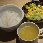 松尾ジンギスカン - ライス,サラダ,スープ（食べ放題）　　