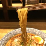 二代目 響 - 麺は北海道  西山製麺。