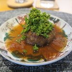 寛幸 - 30年4月　飛騨牛ハンバーグ、花山椒　和風玉葱ソース