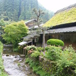 野土香 - 【野土香裏側】川沿いにあります。