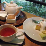 野土香 - 【野土香】ケーキセット（チーズケーキ＆紅茶）