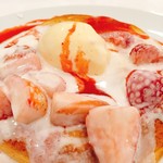 アトリエコータ - 苺のスフレパンケーキ