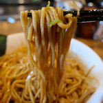 BASSO - 油そば・中盛（800円）
      