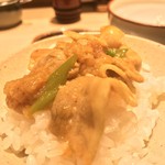 味奈登庵 - カレー南蛮そばの具、肉やねぎはごはんにエクスポート♡