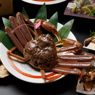 季節限定 電話予約 タグ付き活松葉ガニハーフコース11月6日 5月上旬まで お料理直前まで生け簀 いけす で泳がしております 山陰漁港直送 うおはる さんいんぎょこうちょくそう うおはる 大阪阿部野橋 居酒屋 食べログ