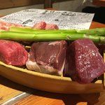 肉小屋 - 