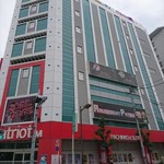 レストラン レジーナ - ビルの外観　2018.4